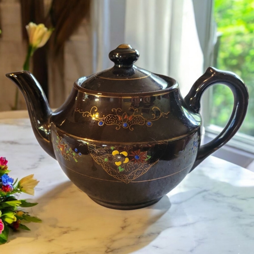 Vtg 1940 Brown Betty Redware Lidded Teapot Moriage Enamel Gold Trim Hand Painted